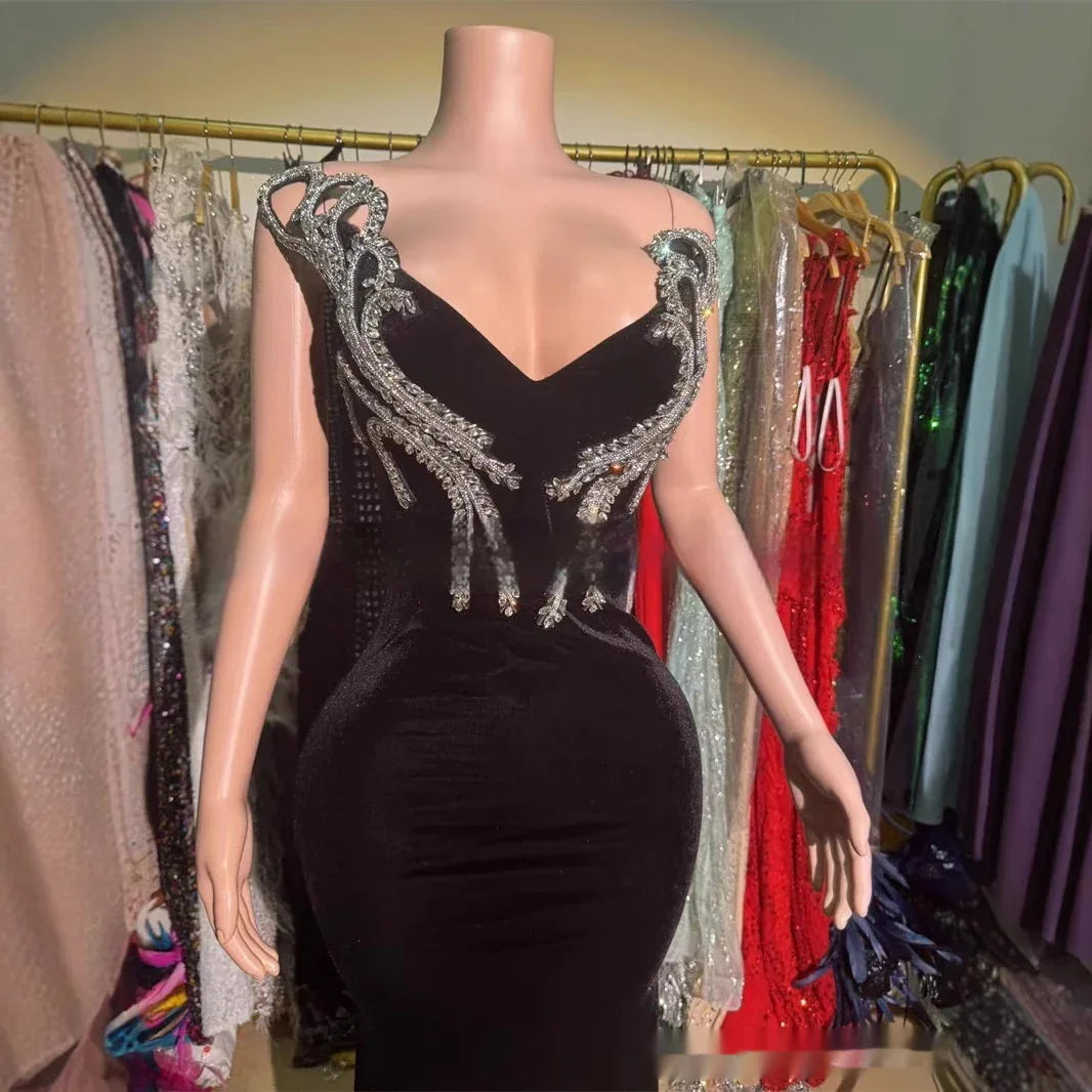 Black Bandeau Slim-fit Skinny Long And Ground Dress - Gizmo Galaxy