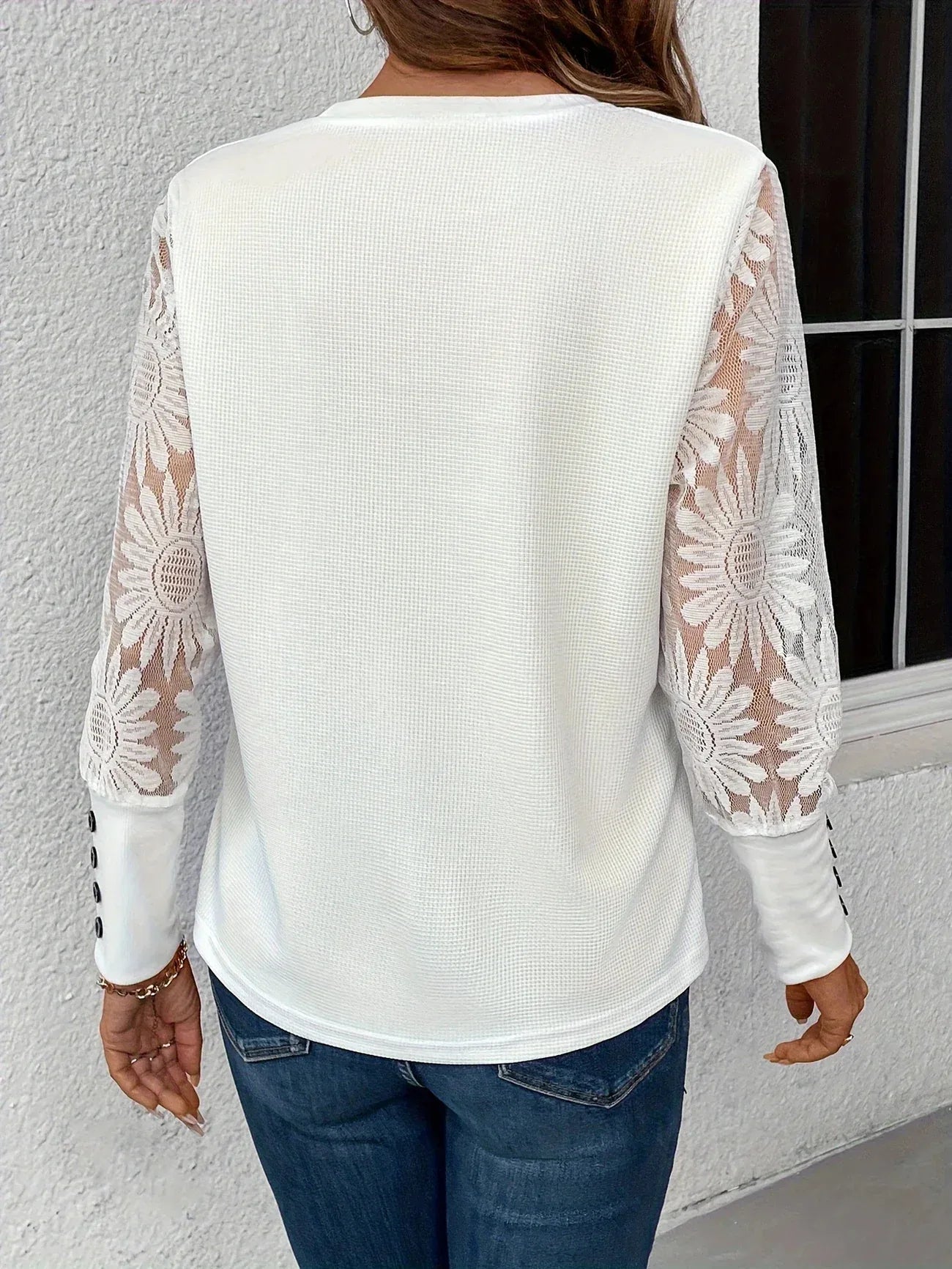 Floral Lace Splicing Elegant T-Shirt - Gizmo Galaxy