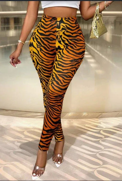 Casual Colorblock Slim Fit Stretchy Random Printed Leggings - Gizmo Galaxy