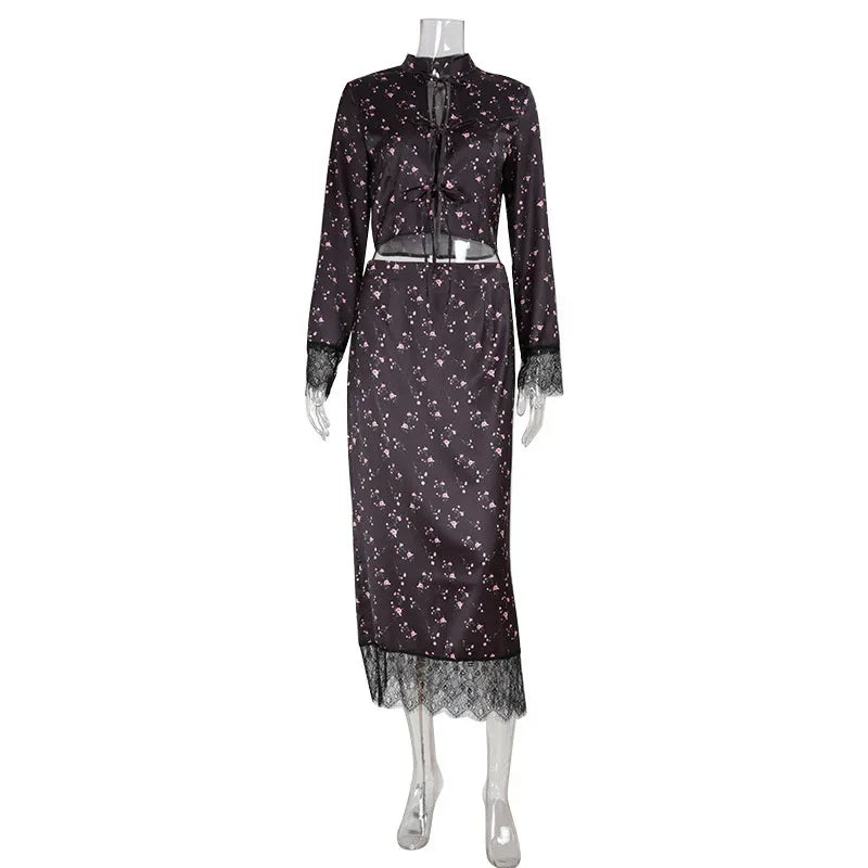 Women's Fashionable Printed Long-Sleeve Lace-Patchwork Skirt Set - Gizmo Galaxy