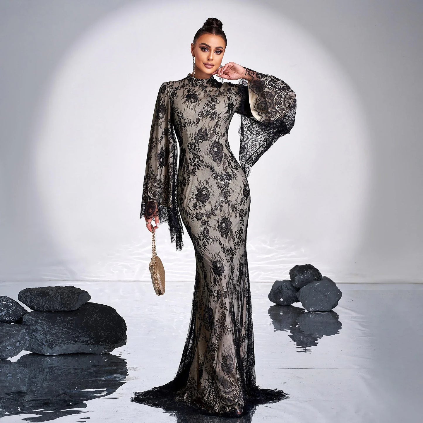 Long Sleeve Round Neck Sexy Lace Banquet Dress - Gizmo Galaxy