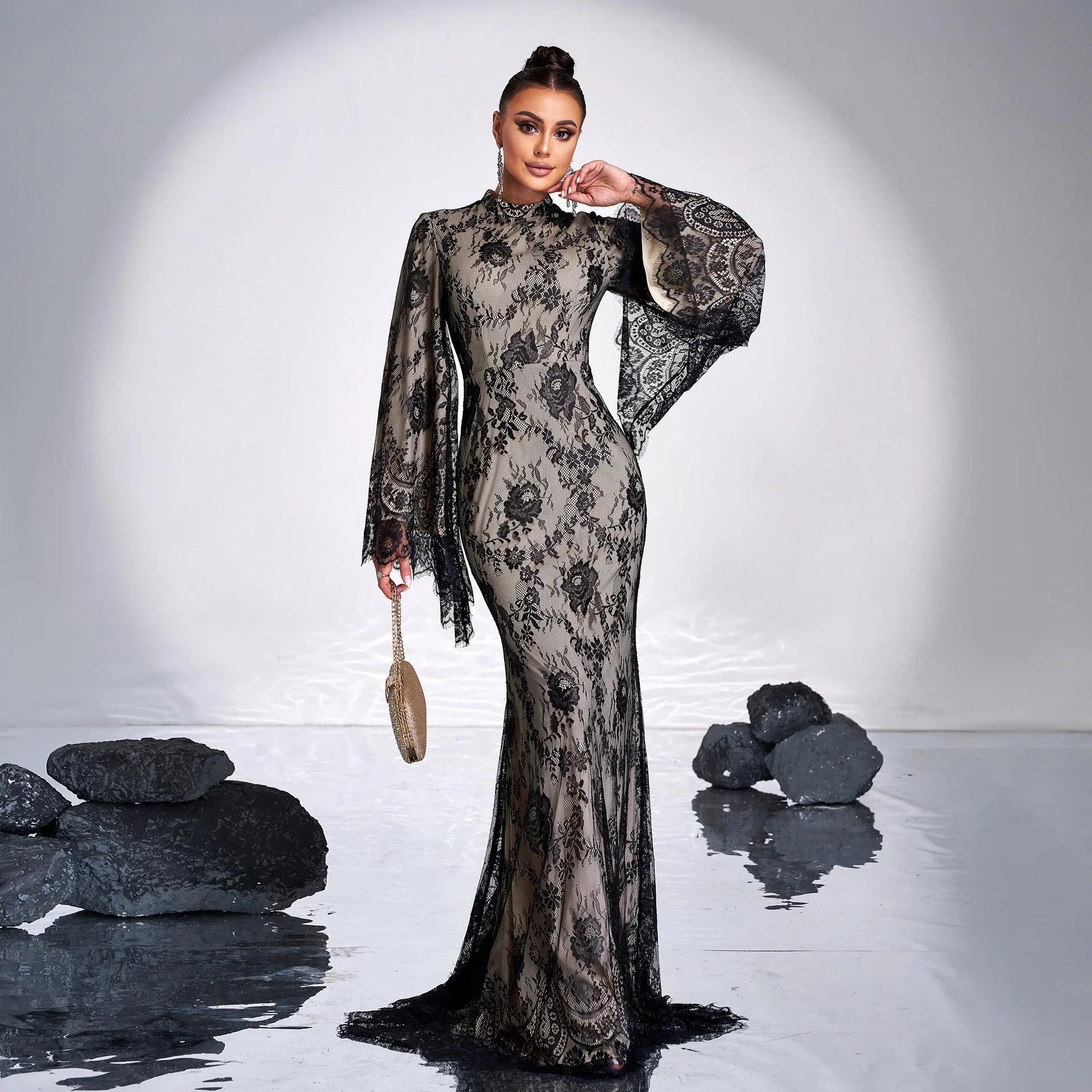 Long Sleeve Round Neck Sexy Lace Banquet Dress - Gizmo Galaxy