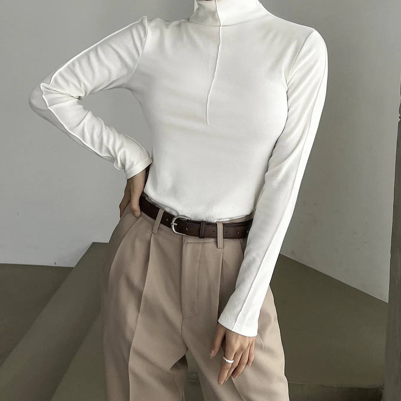Women's Solid Color Top Fashionable Velvet Texture Fashionable T-shirt Long Sleeved - Gizmo Galaxy
