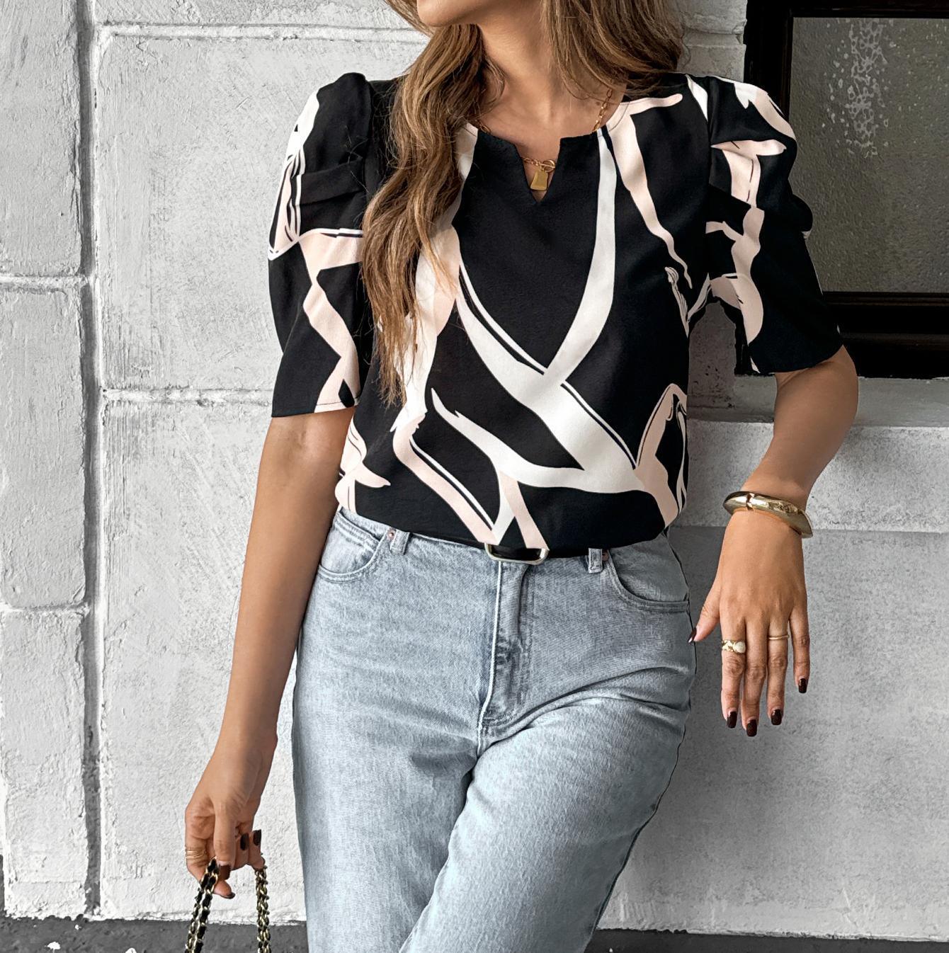 European And American Leisure Vacation Style Printed Short Sleeve Small Shirt - Gizmo Galaxy