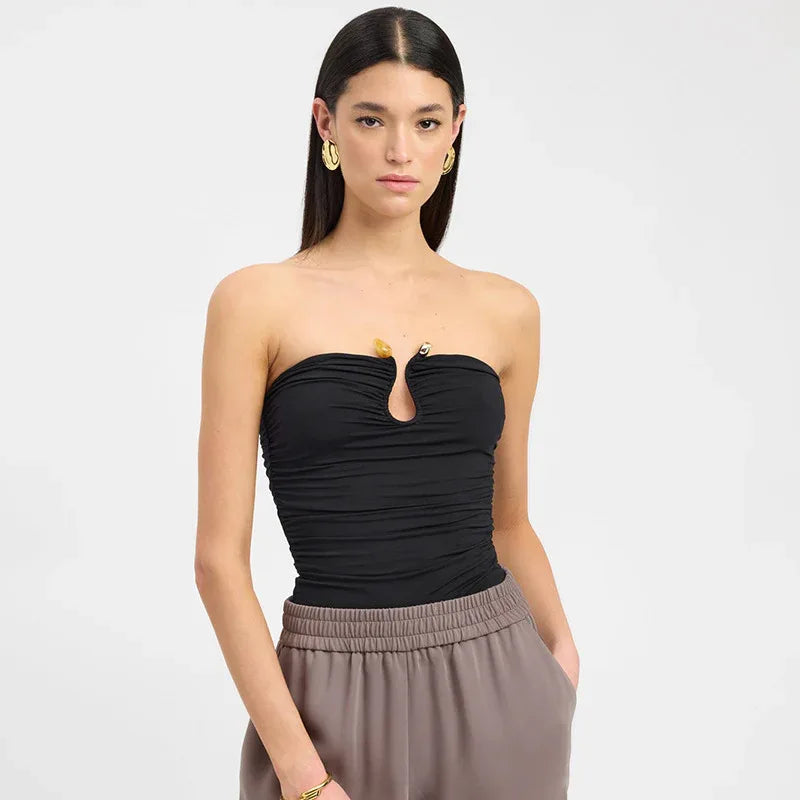 Solid Color Chest-wrapped Backless Pleated Agate T-shirt - Gizmo Galaxy