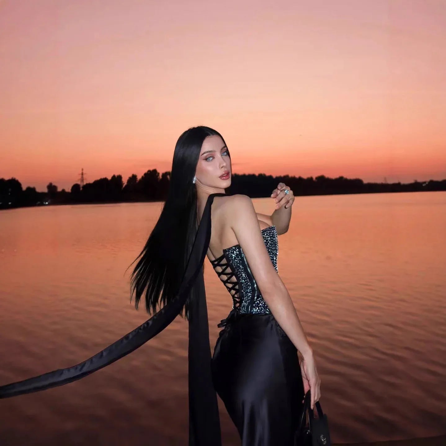 Hot Drill Temperament Spicy Girl Strappy Sexy Bustier Tight Top Long Satin Skirt - Gizmo Galaxy