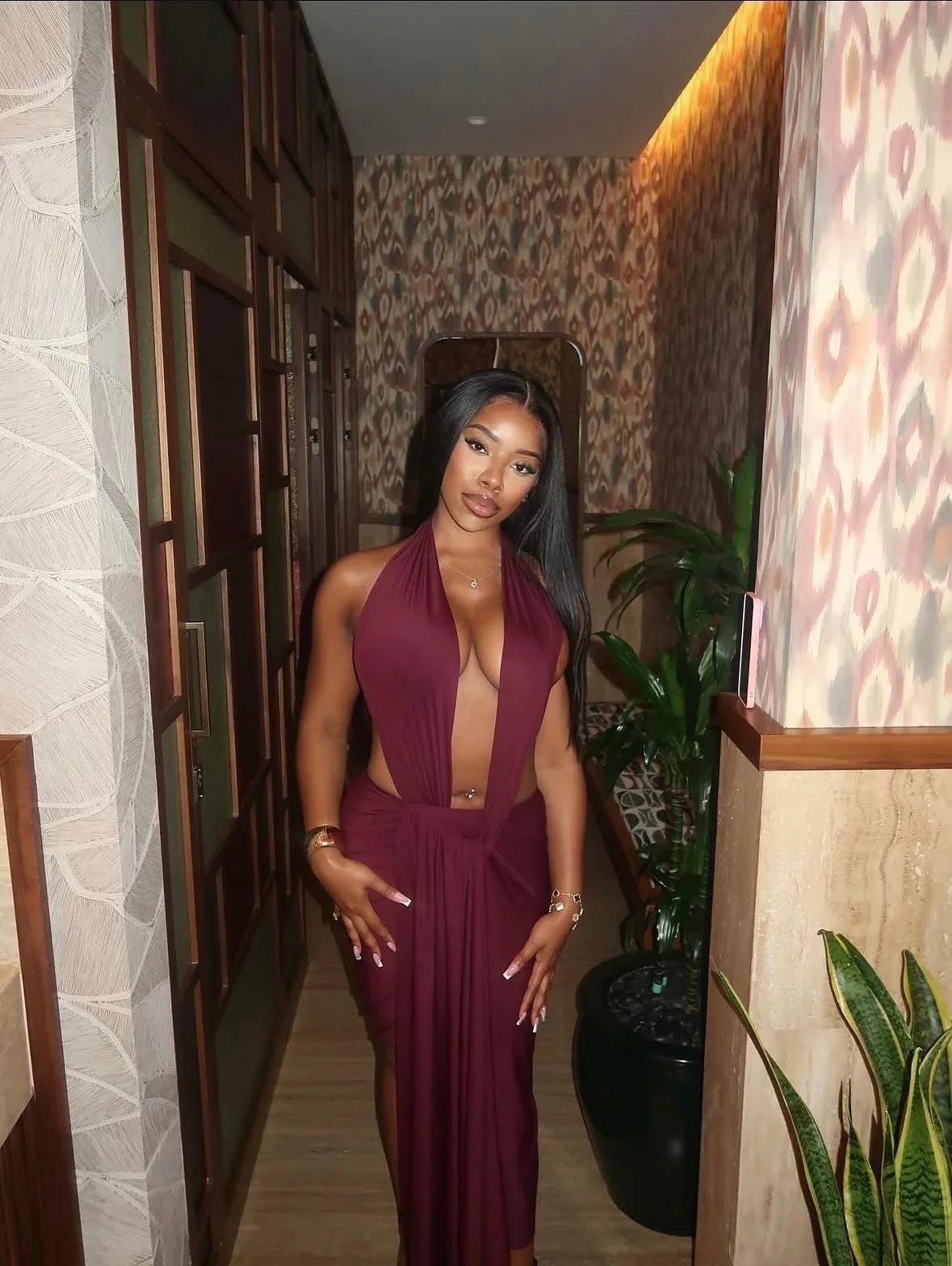 Fashionable Figure-hugging Solid-color Hollow-out Design Backless One-piece Dress - Gizmo Galaxy