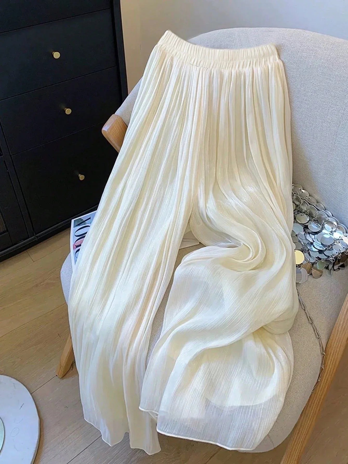 Women's Solid Textured Mesh Casual Loose Wide-leg Pants - Gizmo Galaxy