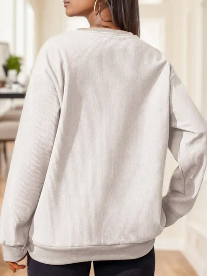 Women Loose Fit Embroidered Print Sweatshirt Top - Gizmo Galaxy