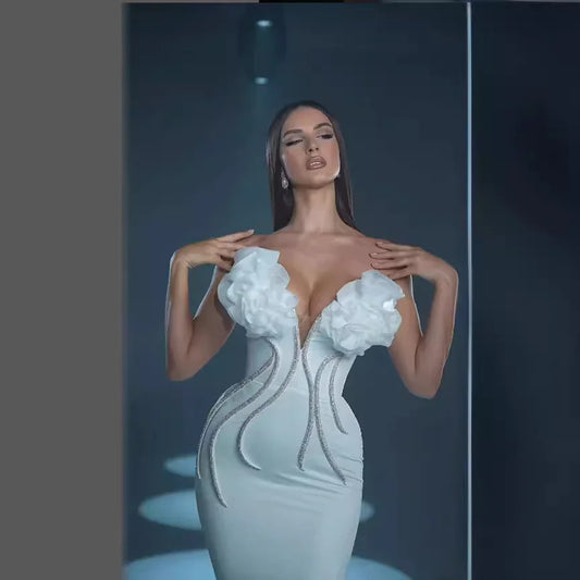 European And American Fashion New Style Temperament Socialite Flower Chain Strapless Long Type Evening Dress - Gizmo Galaxy