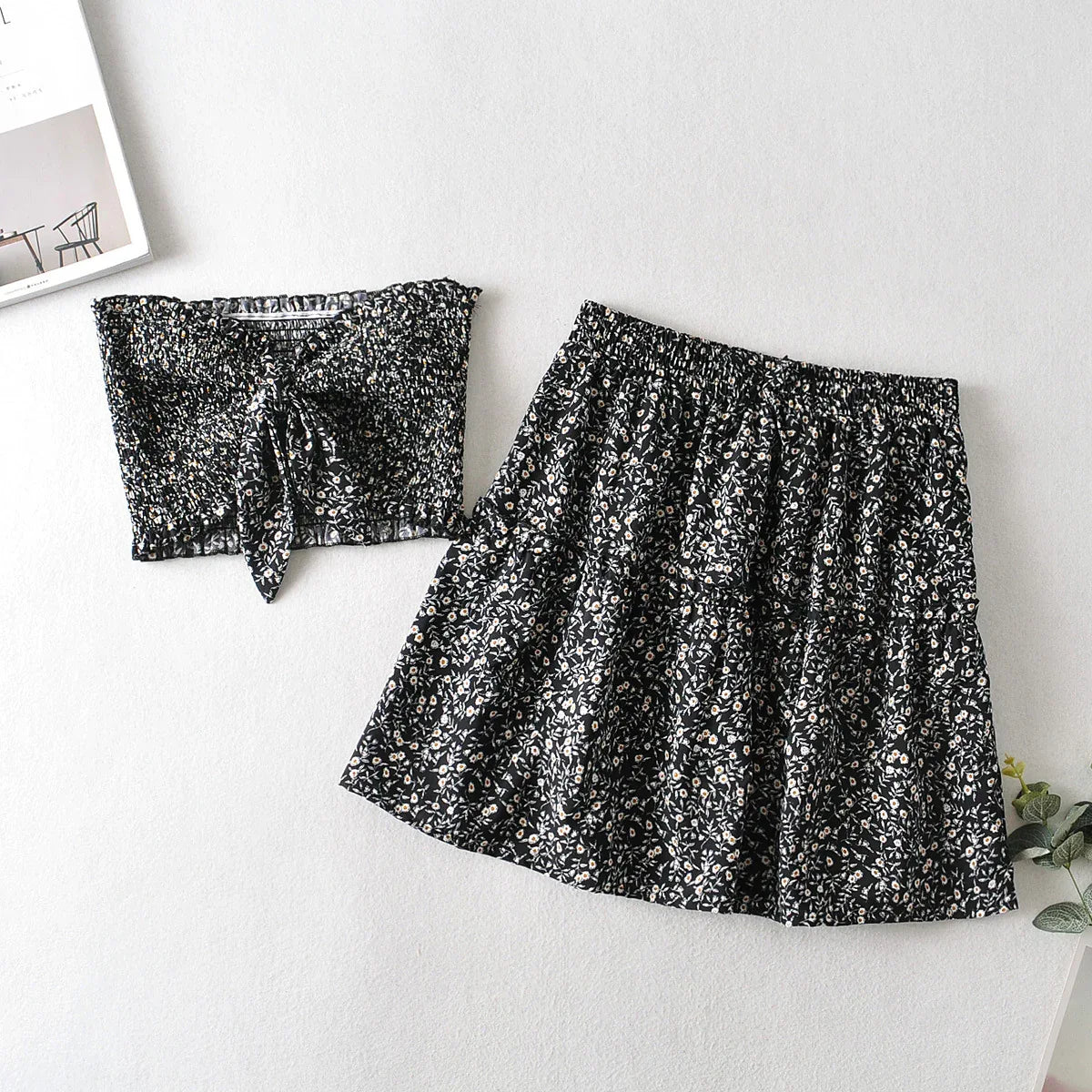 Women's New Patchwork Skirt With Wave Edge And Small Floral Pattern - Gizmo Galaxy