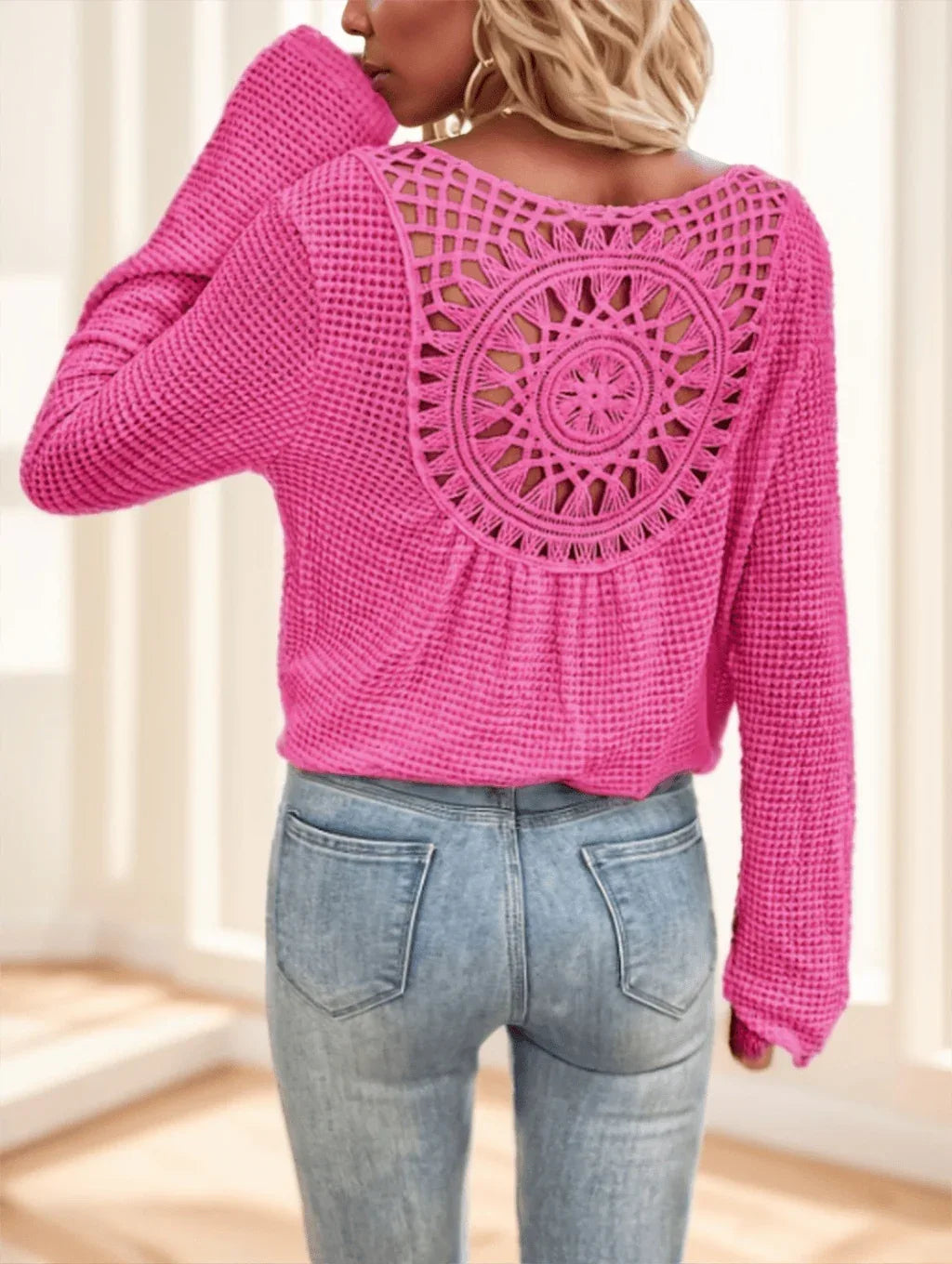 Women'S Elegant V-Neck Long Sleeve T-Shirt With Contrast Lace Detail - Gizmo Galaxy