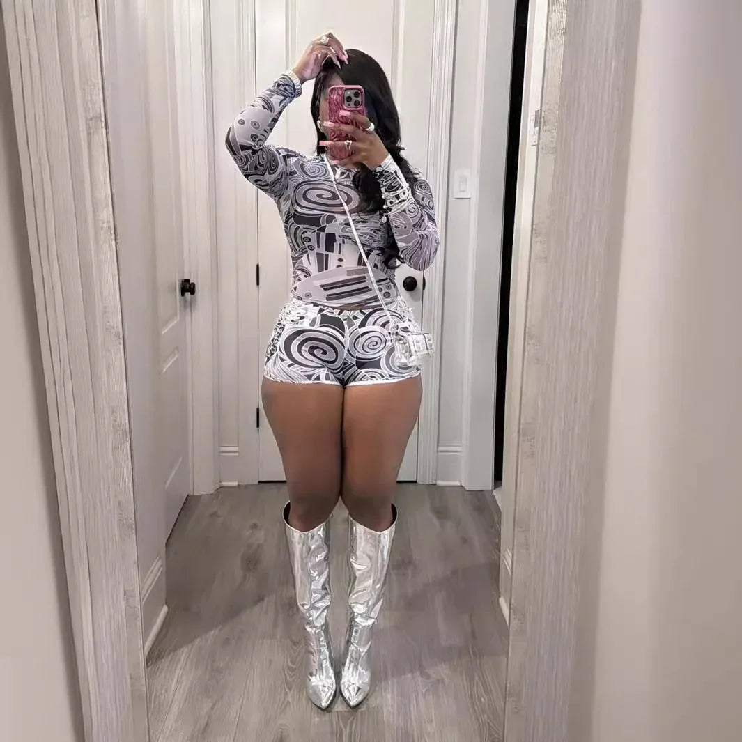 Tight-fitting Printed Crew-neck Stretchy Casual Long-sleeve Shorts Set - Gizmo Galaxy