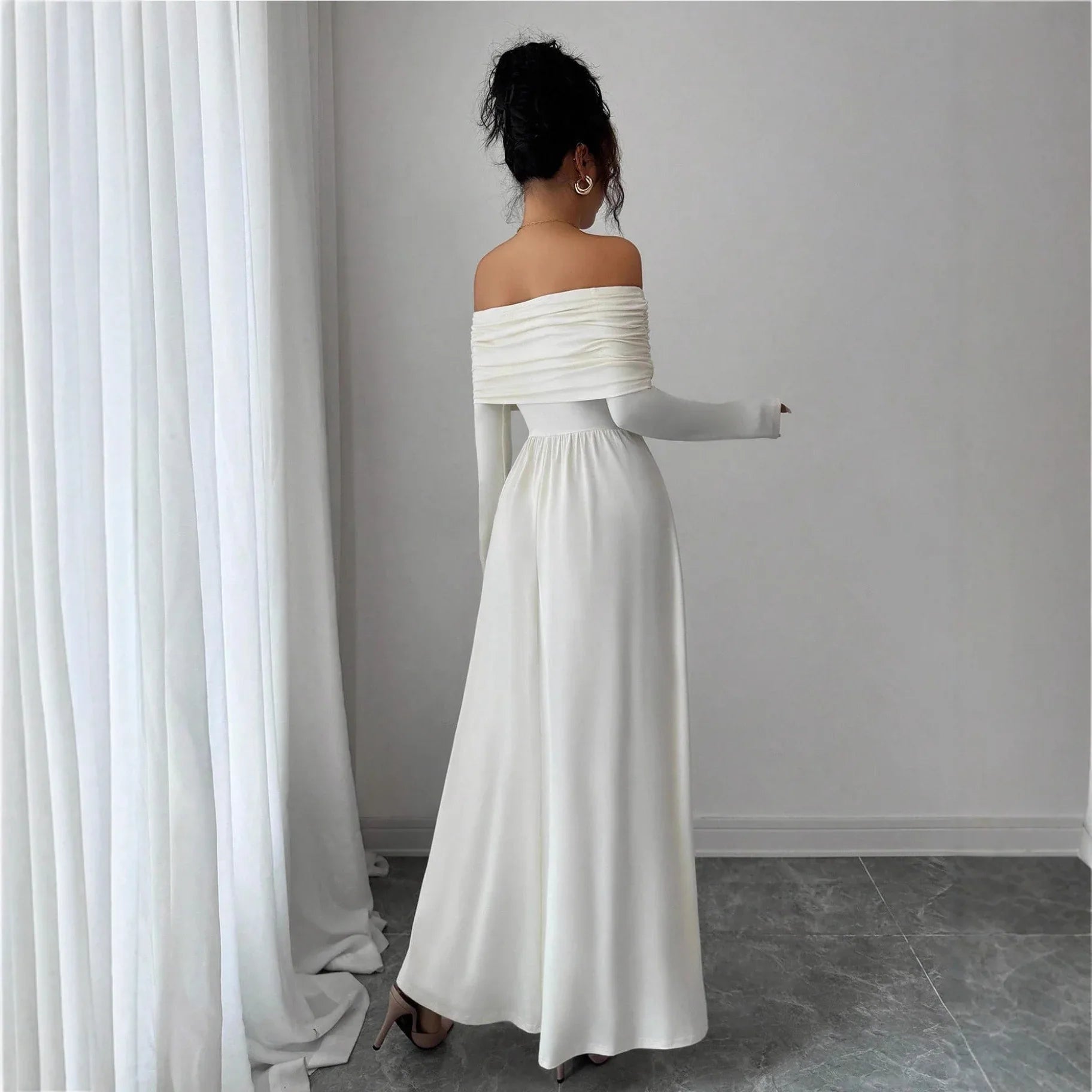 Women's Solid-Color French-Style Off-the-Shoulder Knitted Dress - Gizmo Galaxy