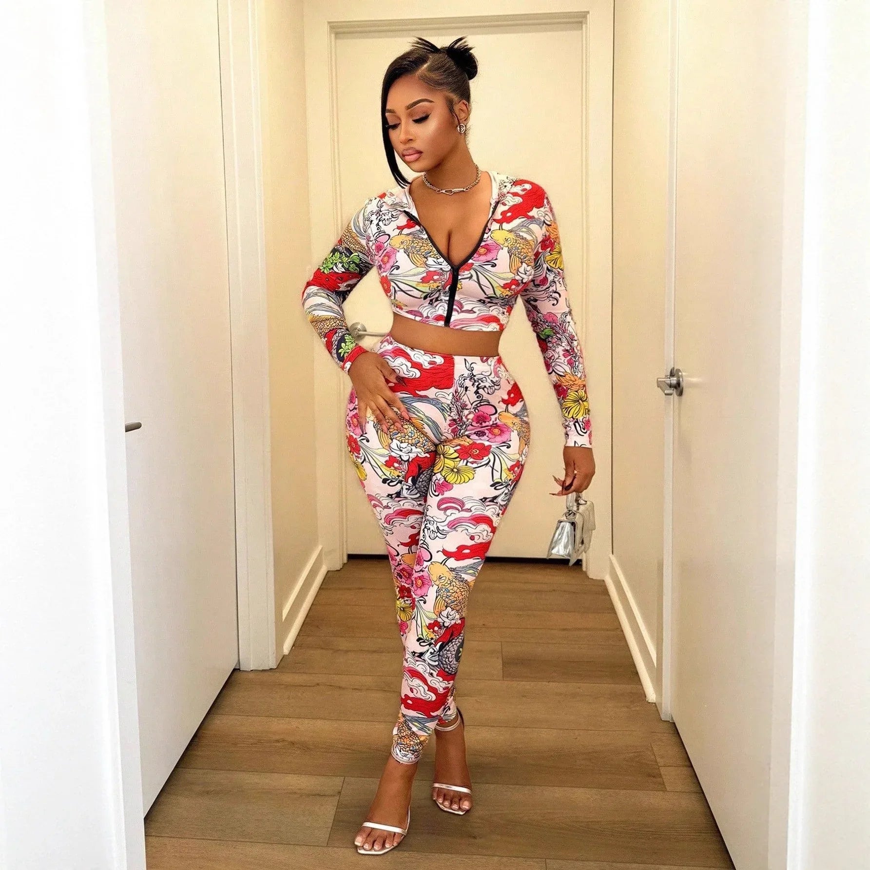 Women's Fashion Hooded Printed Top And Waist-length Sexy Pants Set - Gizmo Galaxy