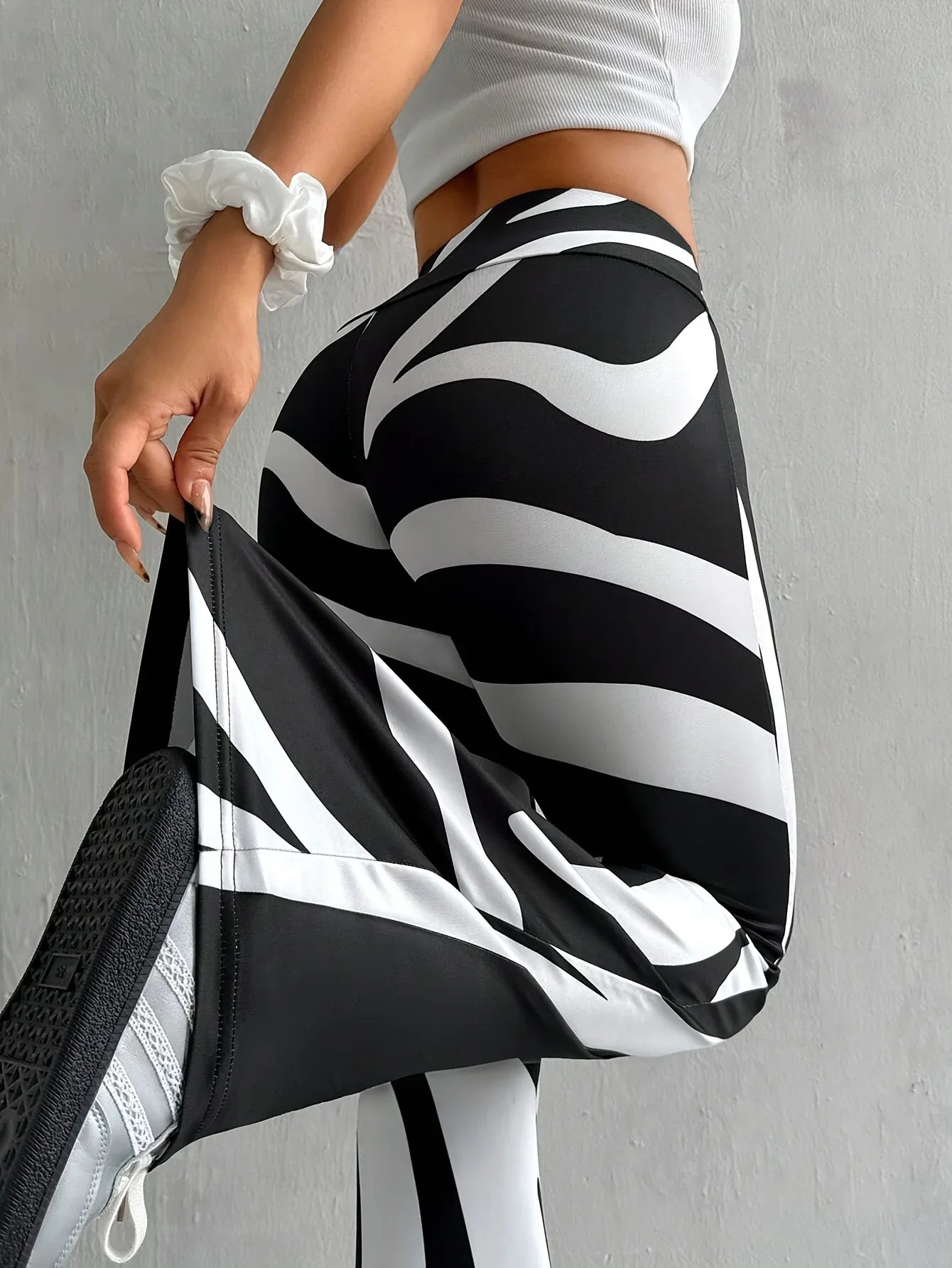 Bell-bottom Pants Fashion Printed High Waist Sheath Casual Pants - Gizmo Galaxy