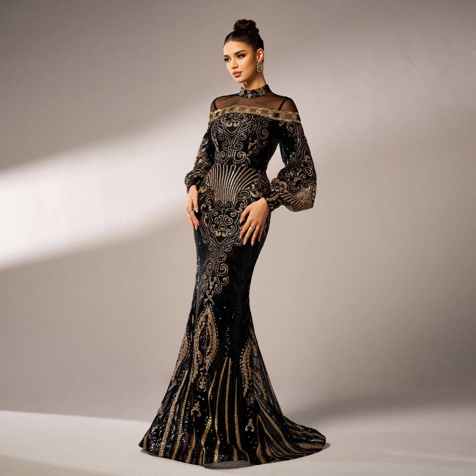 Long Sleeve Round Neck Sequins Mesh Fishtail Evening Dress - Gizmo Galaxy