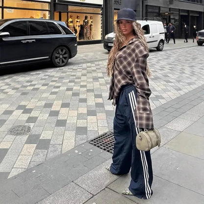 Women's Plaid Low Collar Shirt - Gizmo Galaxy