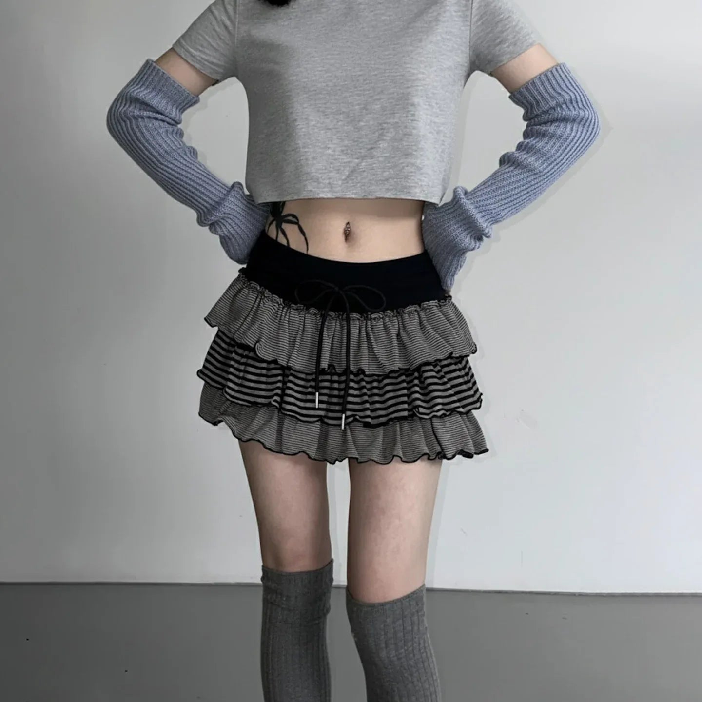 Contrast-color Striped Figure-flattering Layered Ruffle Cake Skirt - Gizmo Galaxy