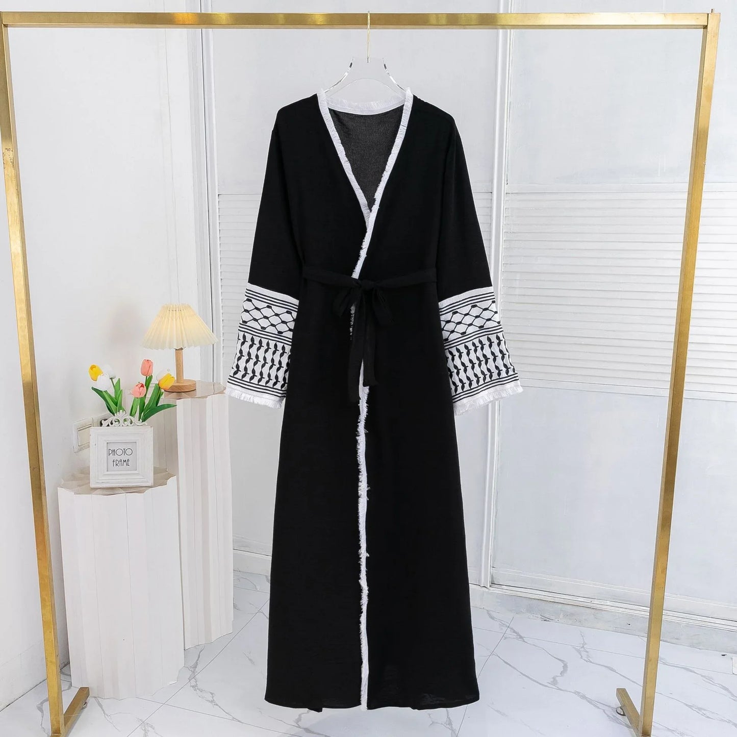 Elegant Cardigan Embroidered Muslim Dress Women's Robe - Gizmo Galaxy