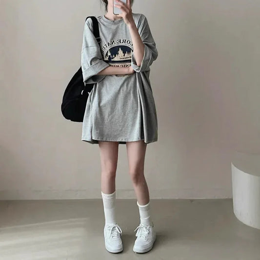 Women's Short-sleeved T-shirt Plus Size T-shirt - Gizmo Galaxy