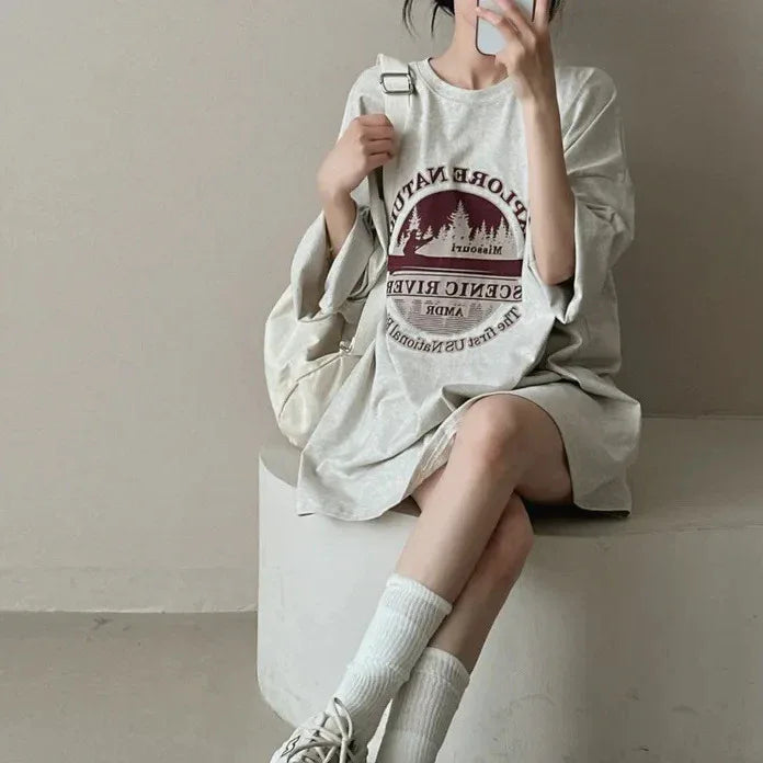 Women's Short-sleeved T-shirt Plus Size T-shirt - Gizmo Galaxy