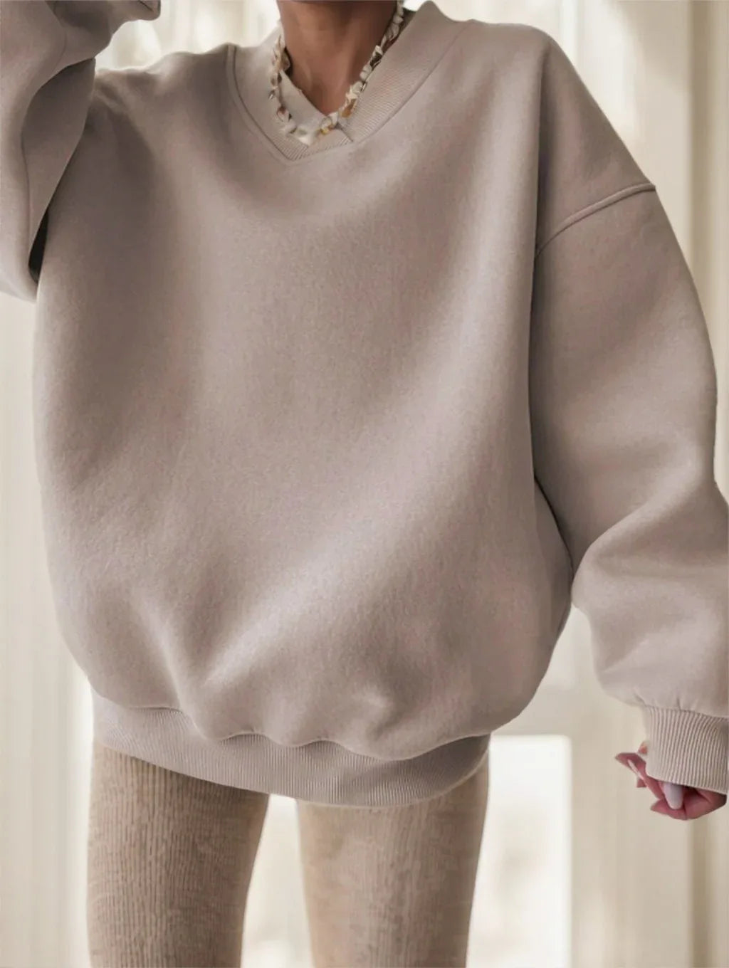 Women's Solid Color Oversized Drop Shoulder Sweatshirt - Gizmo Galaxy