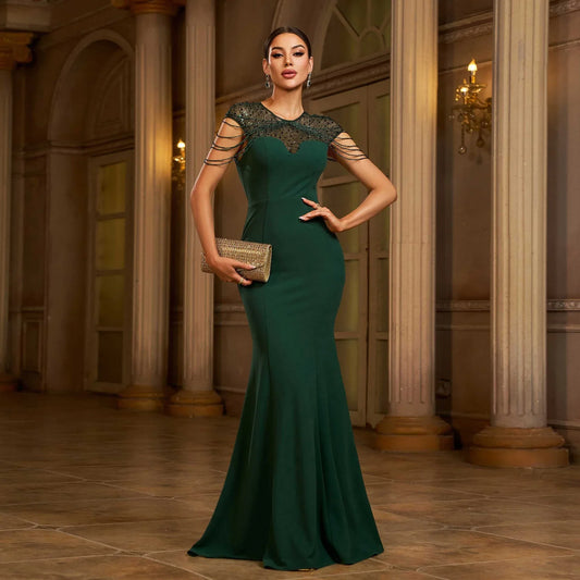 Elegant Sleeveless Round Neck Sequins Slim-fit Sheath Banquet Fishtail Evening Dress - Gizmo Galaxy