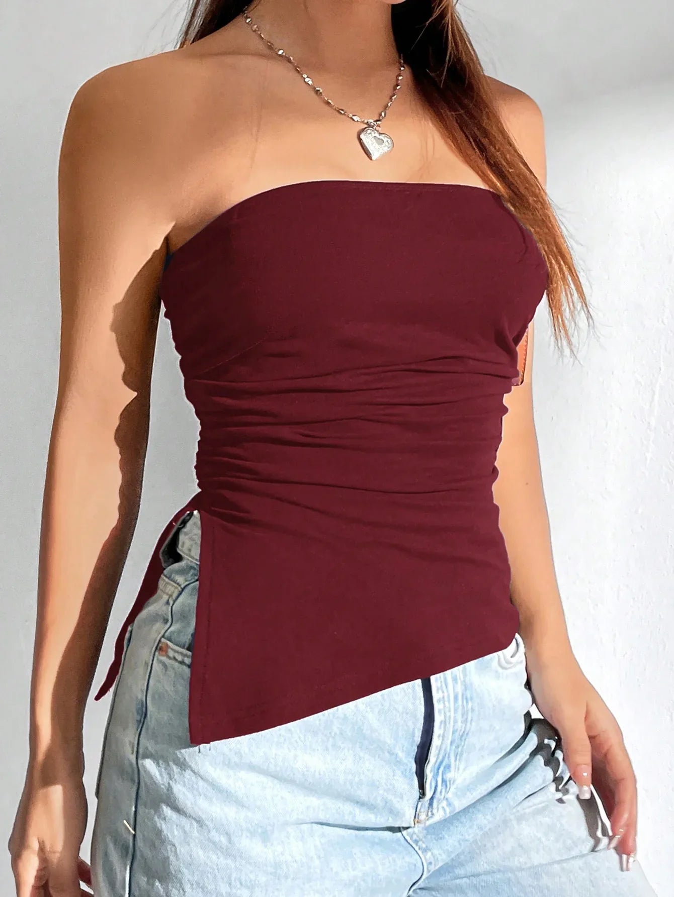 Women Solid Color Ruched Side Slit Hem Bandeau Cami Top - Gizmo Galaxy