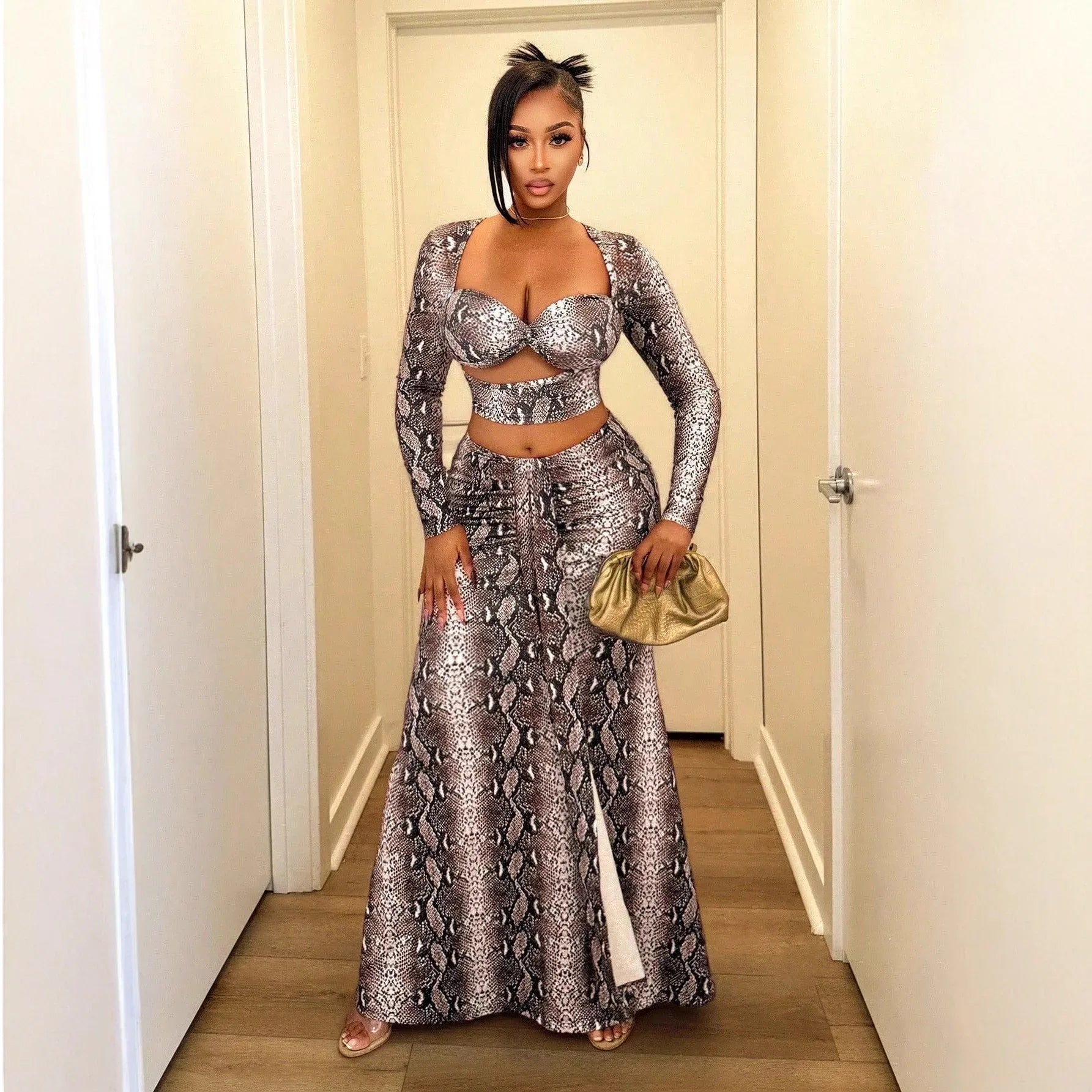 Fashionable And Sexy Printed Snake-pattern Long-sleeve Top And Maxi Skirt Set - Gizmo Galaxy