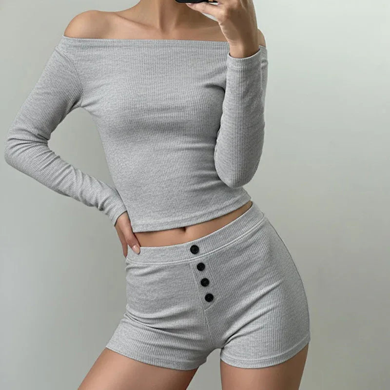 Women's Casual Long-sleeve Top Low-rise Button-front Hip-hugging Hot Pants - Gizmo Galaxy