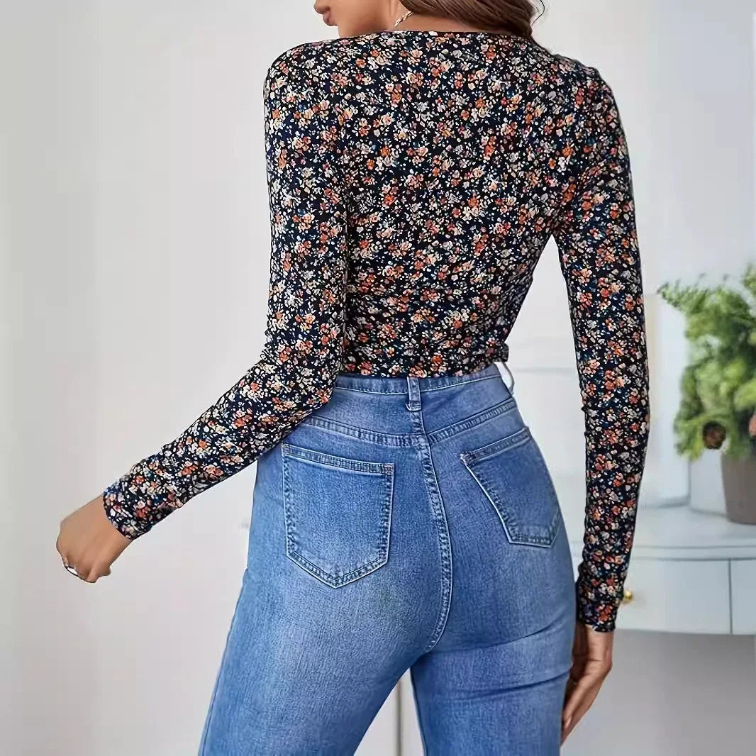 Women's Printed V-neck Top Long Sleeve - Gizmo Galaxy