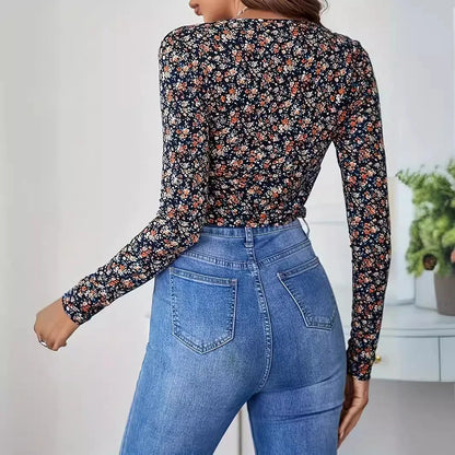 Women's Printed V-neck Top Long Sleeve - Gizmo Galaxy