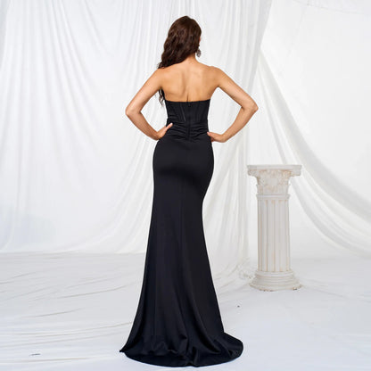 Elegant Chest-wrapped Off-neck Long Large Hem Evening Dress - Gizmo Galaxy