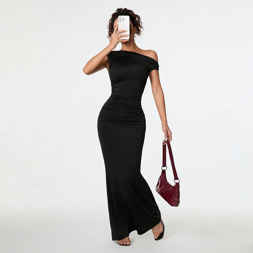 Women's Sexy Socialite-style Dress Summer Off-shoulder Slant-neck Black Evening Gown Maxi Dress - Gizmo Galaxy