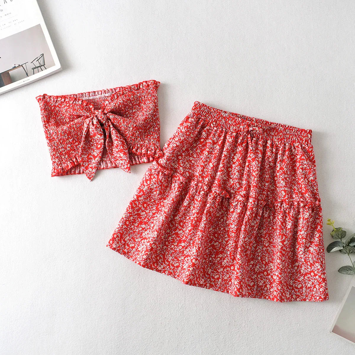 Women's New Patchwork Skirt With Wave Edge And Small Floral Pattern - Gizmo Galaxy