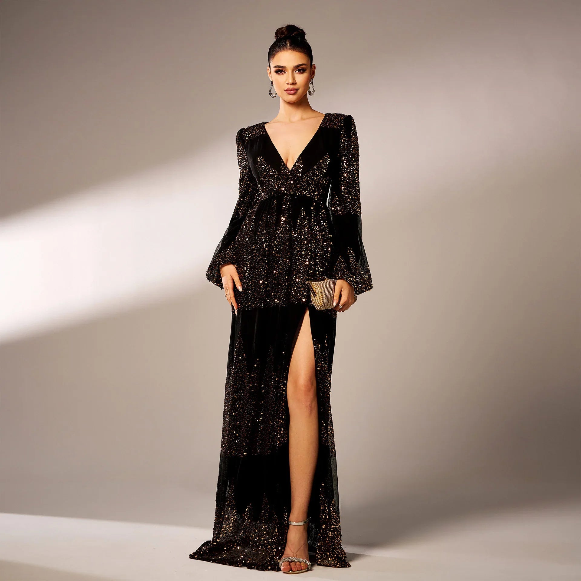 Long Sleeve V-neck Sexy Long Sequined Evening Dress - Gizmo Galaxy
