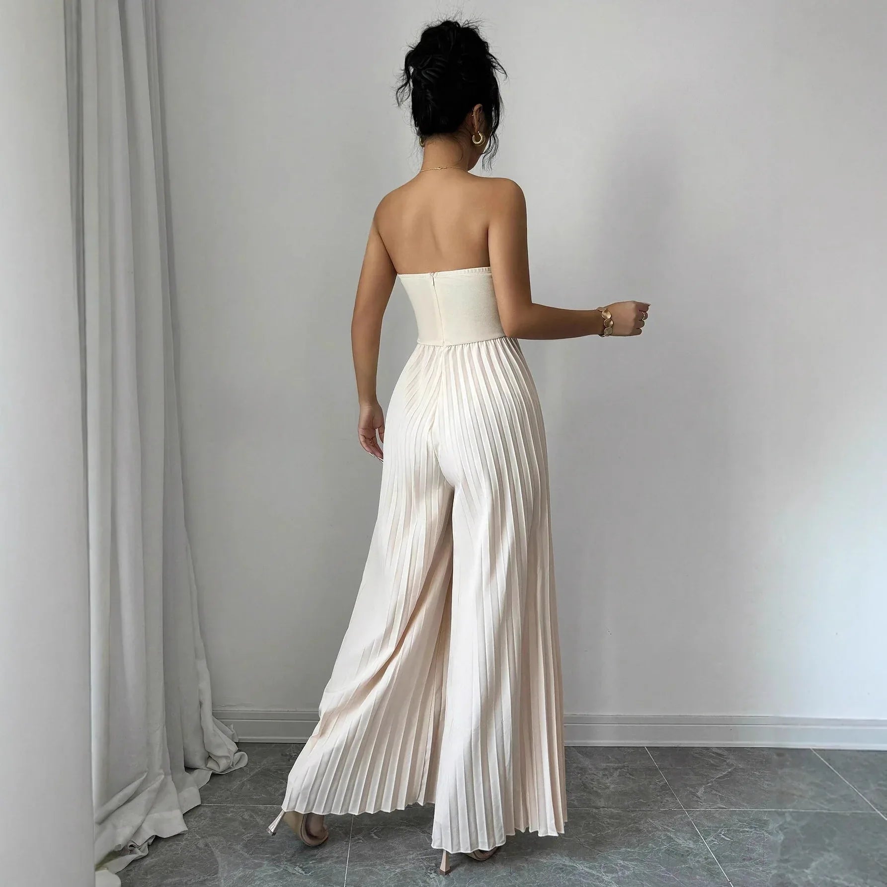 Women's Solid-color Tube Top With Waist-cinching Design - Gizmo Galaxy